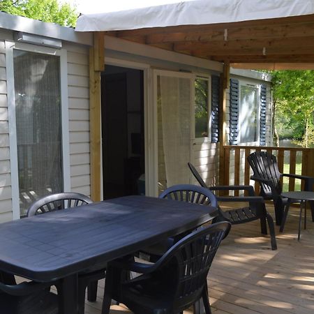 Sainte-Reine-de-Bretagne Mobil Home מראה חיצוני תמונה