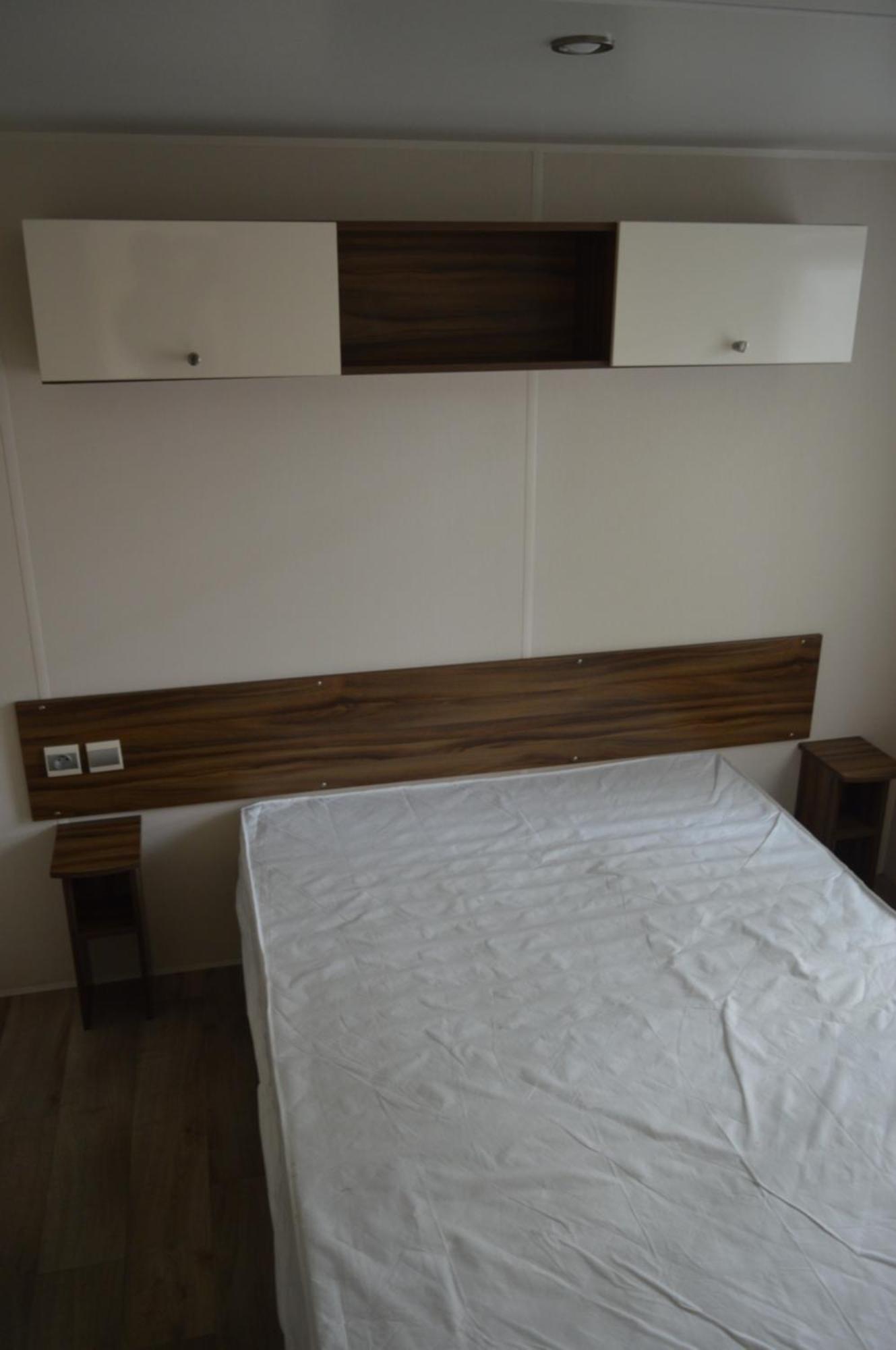 Sainte-Reine-de-Bretagne Mobil Home מראה חיצוני תמונה